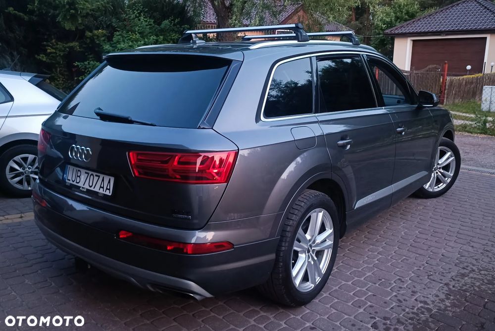 Audi Q7 - 6