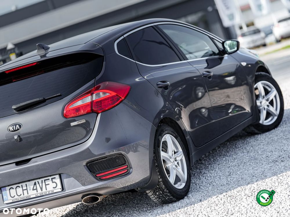 Kia Ceed 1.6 CRDi 136 ISG Spirit - 8