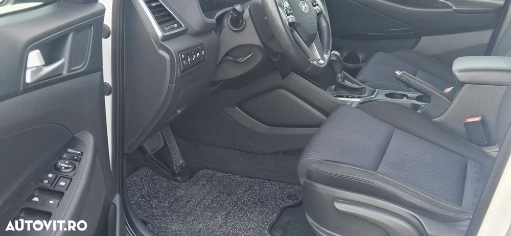 Hyundai Tucson 2.0 CRDI 4WD Automatik Trend - 18