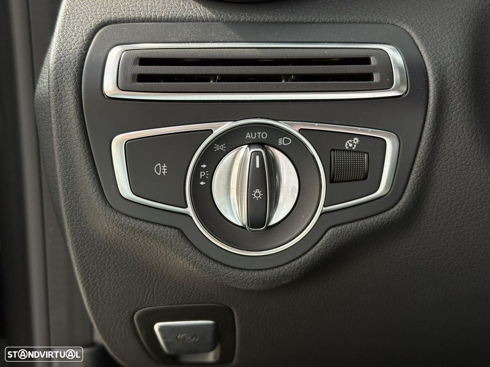 Mercedes-Benz C 200 Cabrio AMG Line Aut. - 19