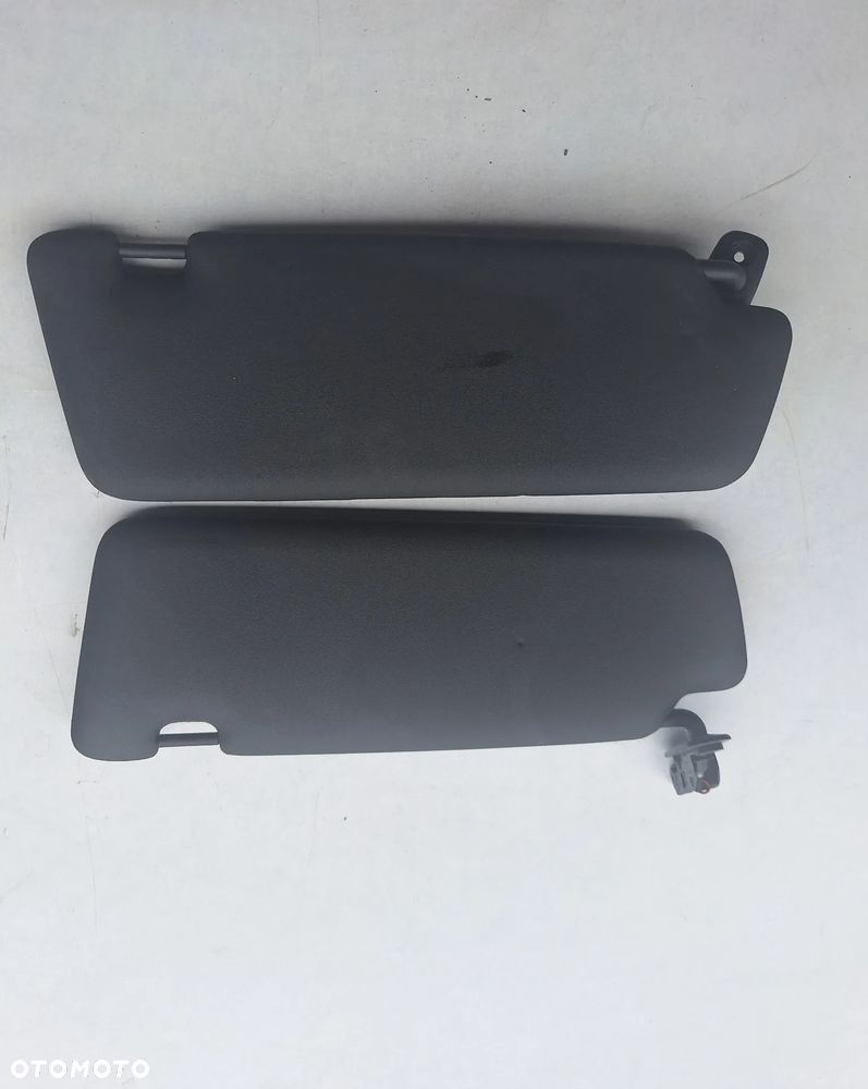 OSŁONY SŁONECZKA CZARNE LEWE+PRAWE AUDI A4/B6 S-LINE - 2