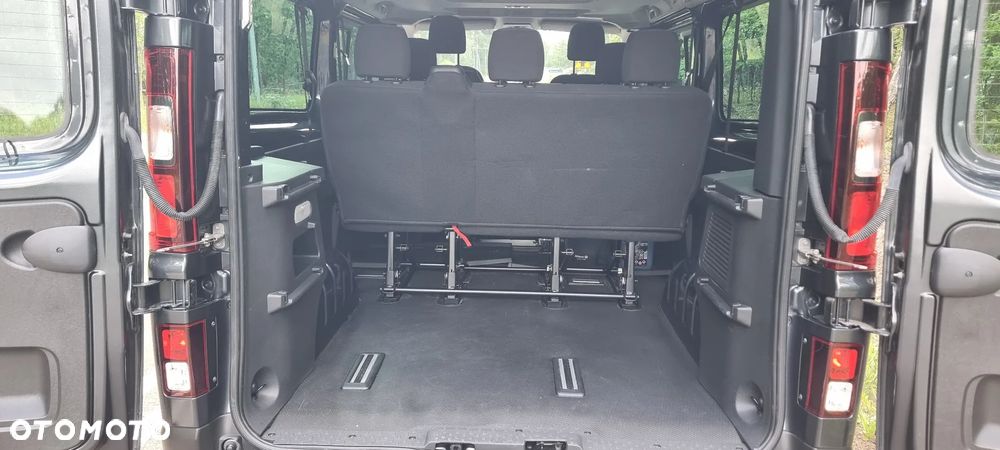 Renault Trafic - 11