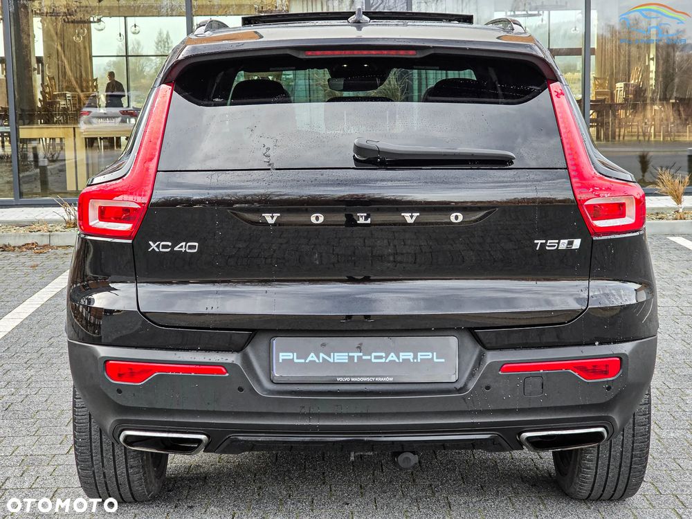 Volvo XC 40 B5 B AWD Geartronic RDesign - 11