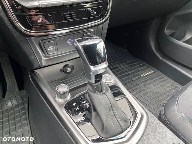 SsangYong/KGM Tivoli 1.5 T-GDI Sapphire - 25