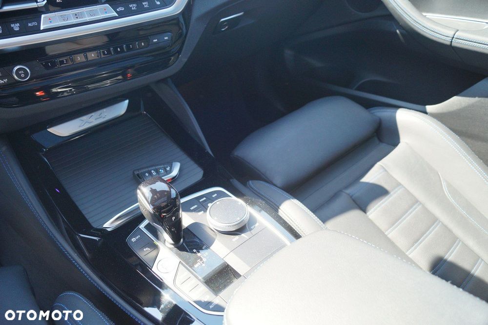 BMW X4 - 34