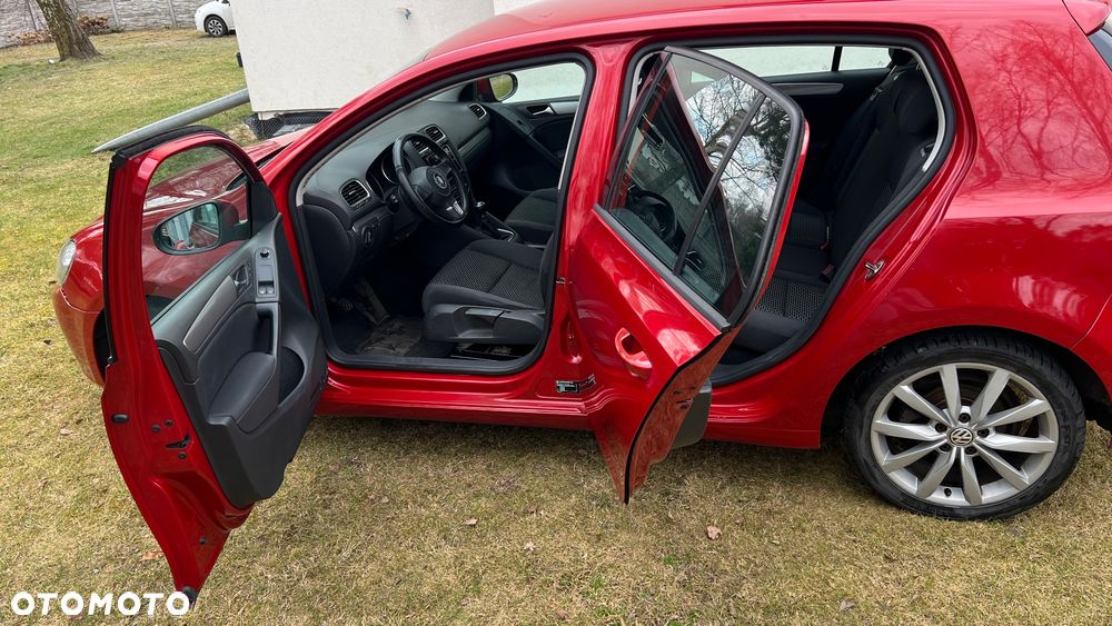 Volkswagen Golf 1.6 TDI DPF BlueMotion - 22