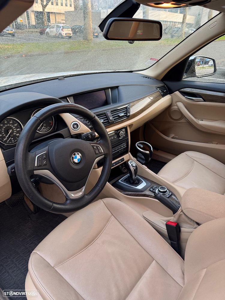 BMW X1 xDrive28i Aut. - 13