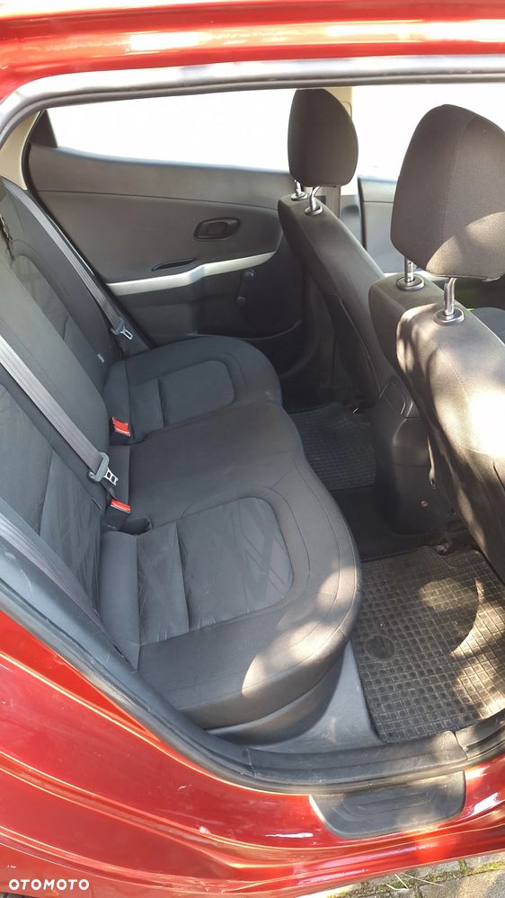 Kia Ceed 1.4 S - 12