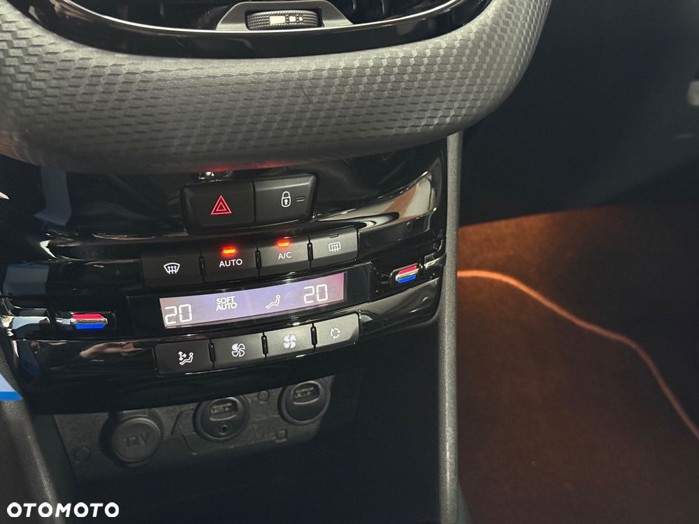 Peugeot 2008 e-HDi FAP 92 ETG6 STOP & START Allure - 21