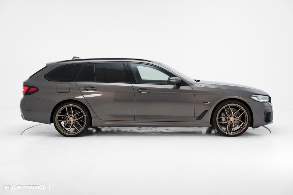 BMW 530 e xDrive Aut. Luxury Line - 3