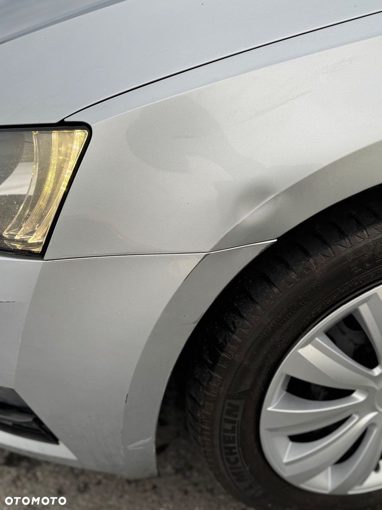 Skoda Octavia 1.6 TDI Edition DSG - 8