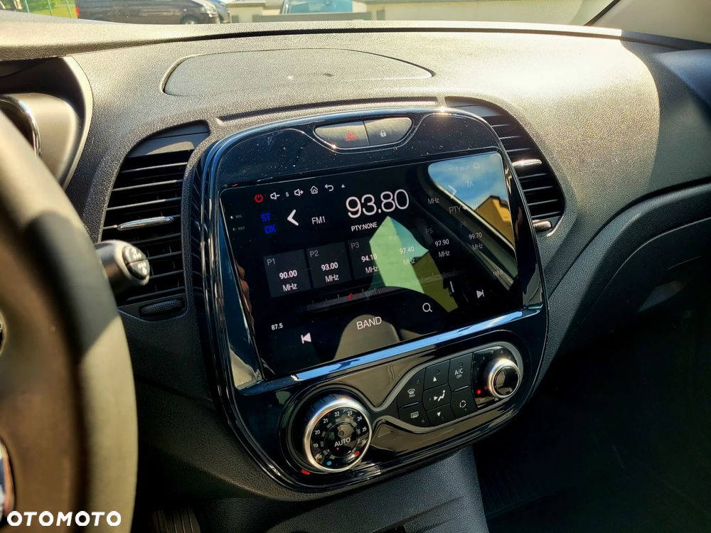 Renault Captur - 19