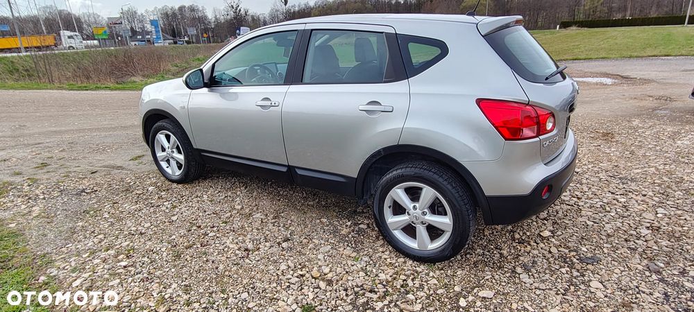 Nissan Qashqai ver-2-0-dci-4x4-tekna - 3