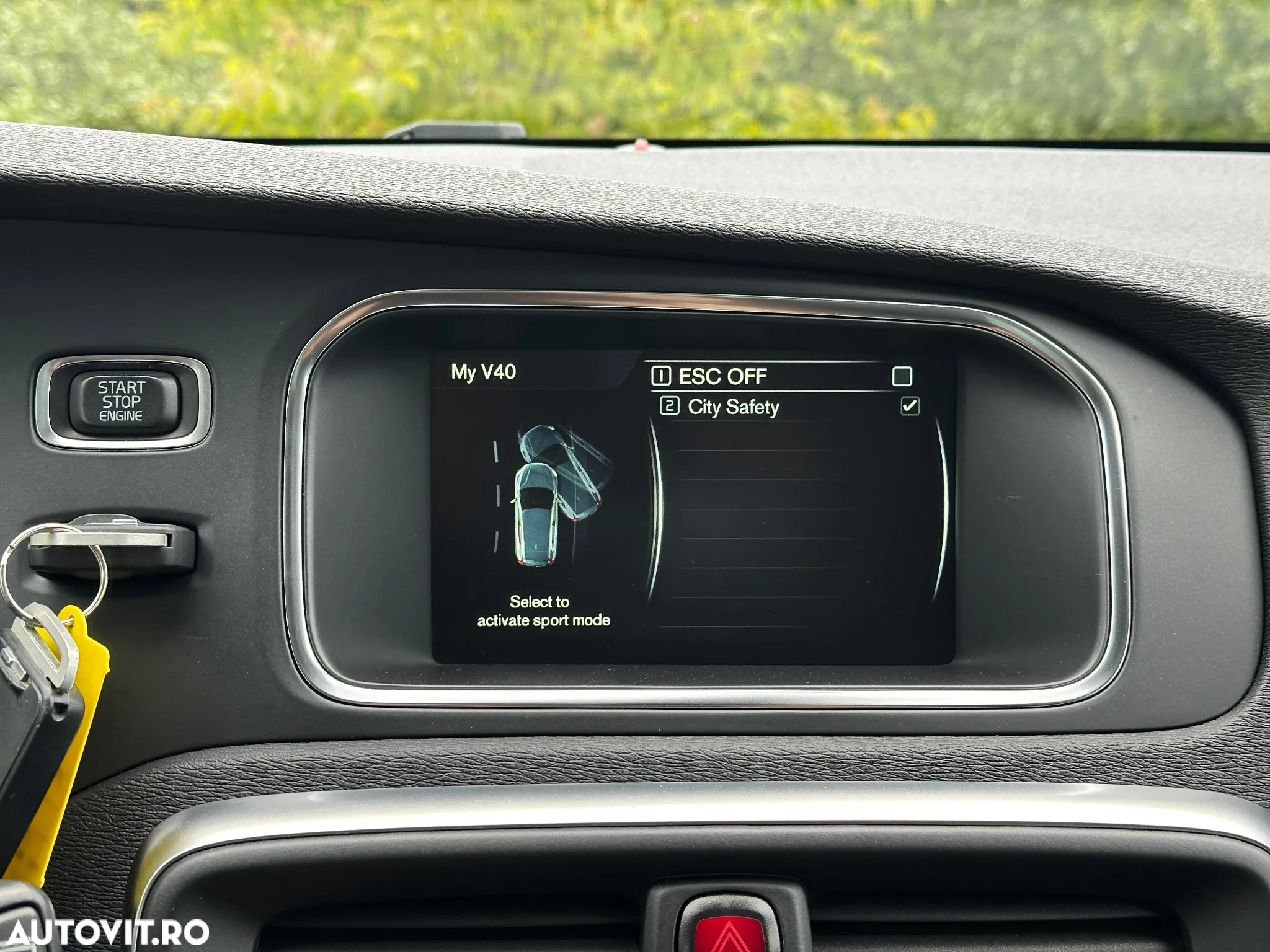 Volvo V40 D2 Summum - 14