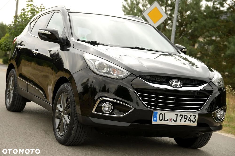 Hyundai ix35 2.0 CRDi 4WD Automatik Fifa World Cup Gold Edition - 1