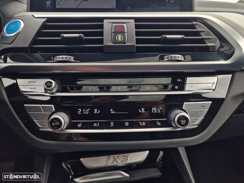 BMW iX3 Inspiring - 35