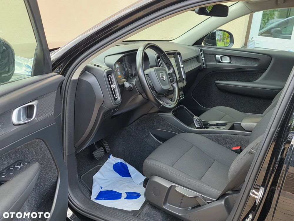Volvo XC 40 D3 AWD Momentum - 20