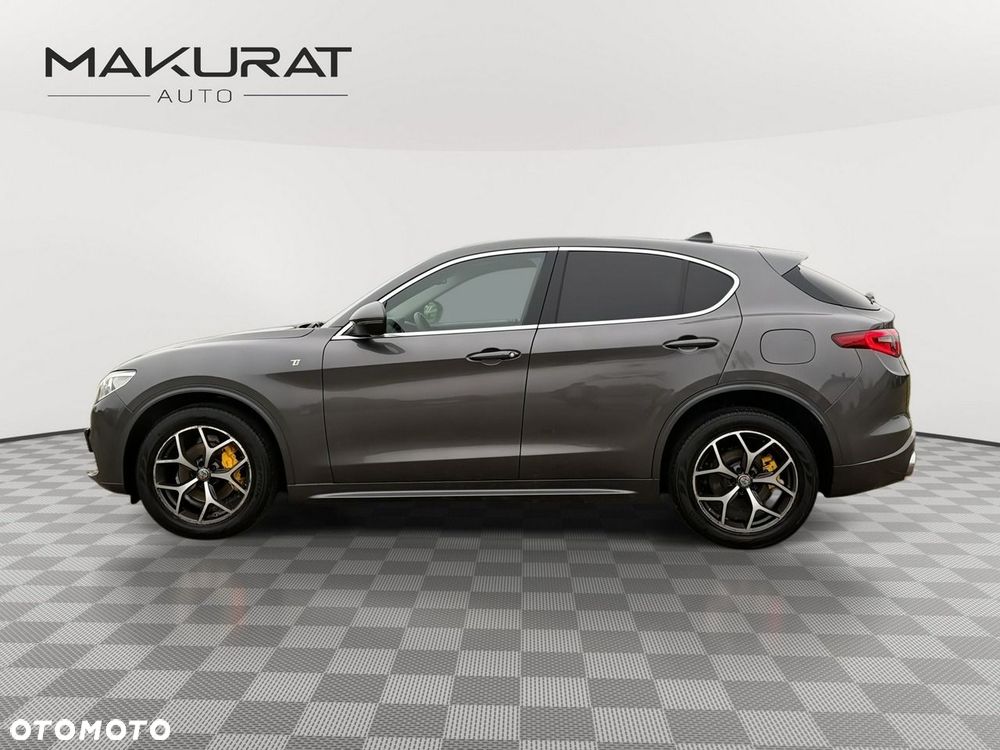 Alfa Romeo Stelvio 2.0 Turbo TI Q4 - 10