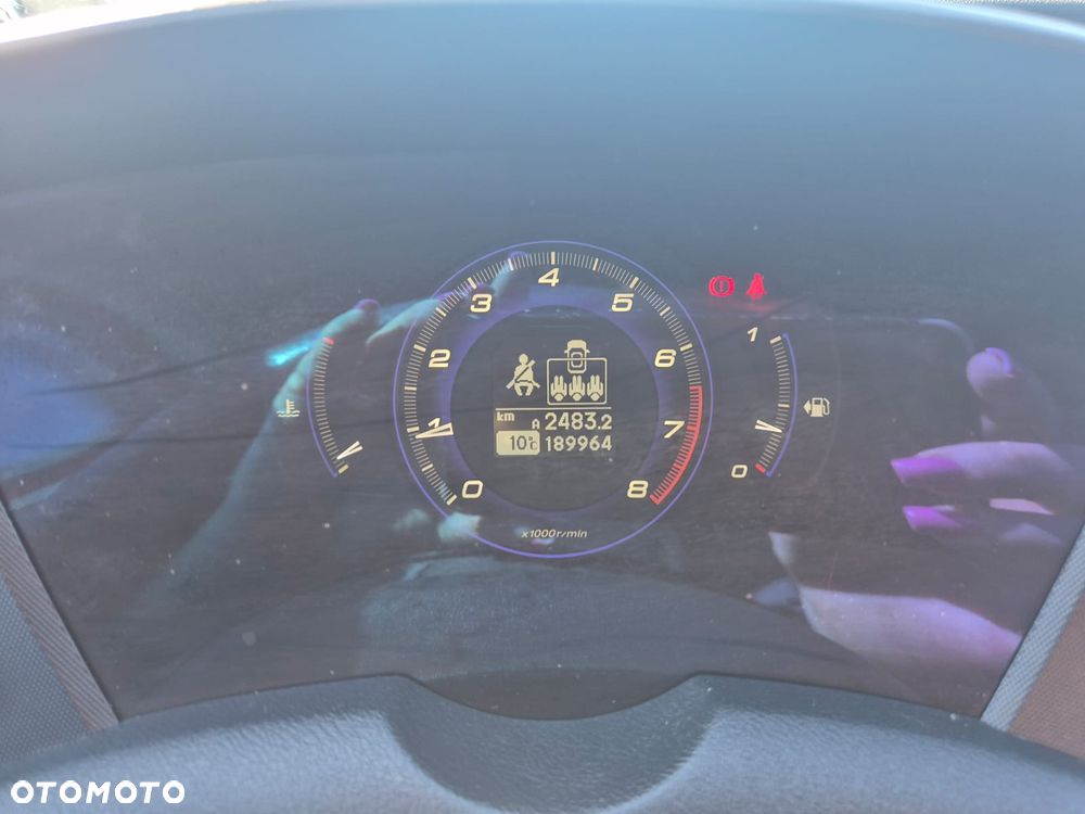 Honda Civic 1.4 i-VTEC - 8