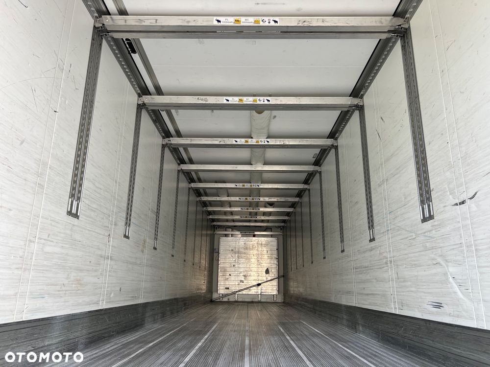 Schmitz Cargobull SKA SLXi 400 - 5