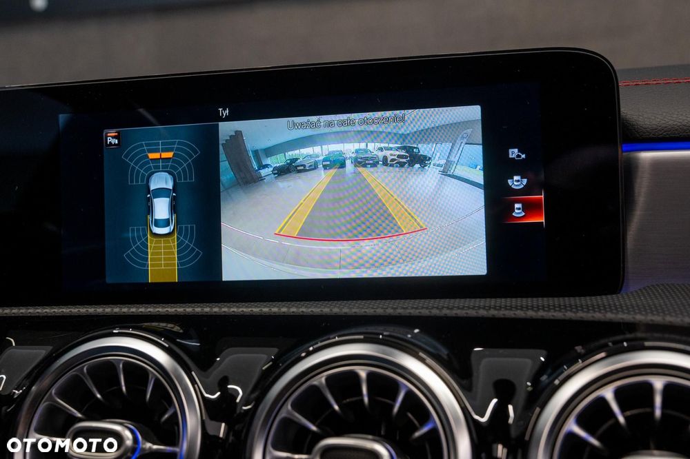Mercedes-Benz CLA 250 e PHEV AMG Line 8G-DCT - 18