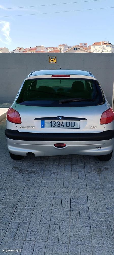 Peugeot 206 1.1 XR - 1