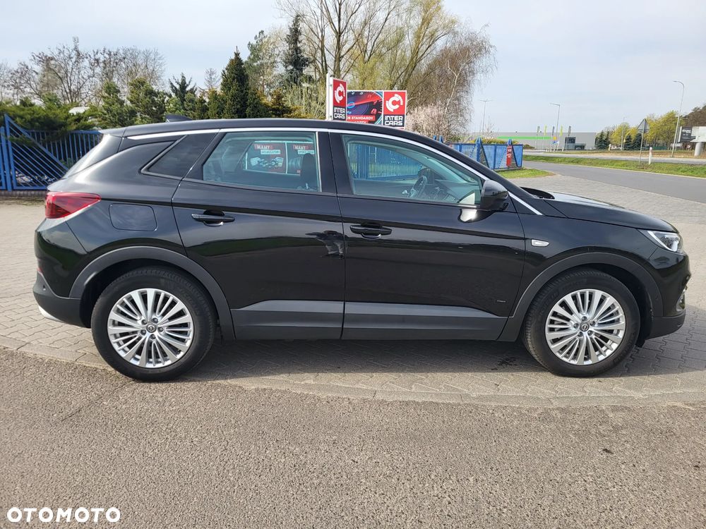 Opel Grandland X 1.6 DI Start/Stop Business Elegance - 3