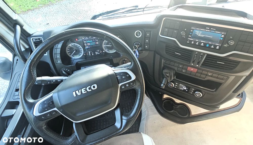 Iveco S-way - 7