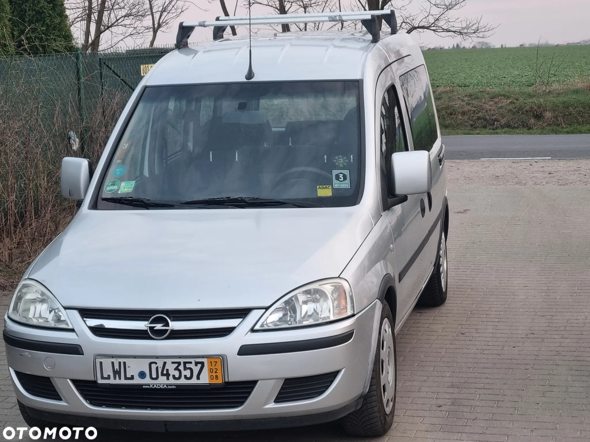 Opel Combo Tour 1.6 CNG Cosmo - 32