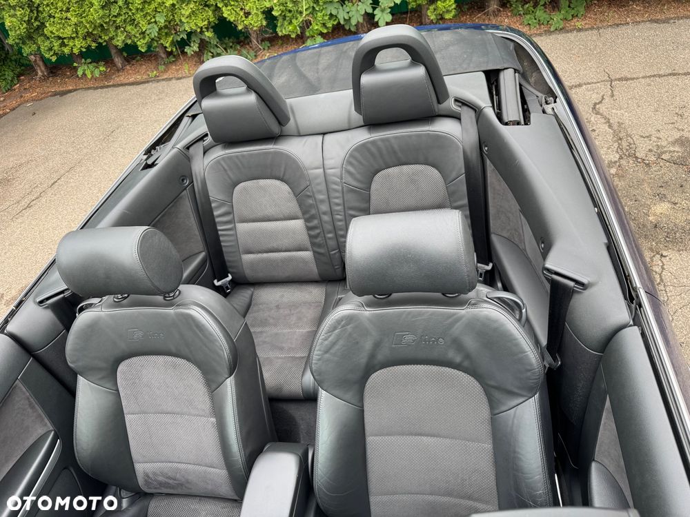 Audi A3 Cabrio 2.0 TDI DPF S Line Sportpaket - 21