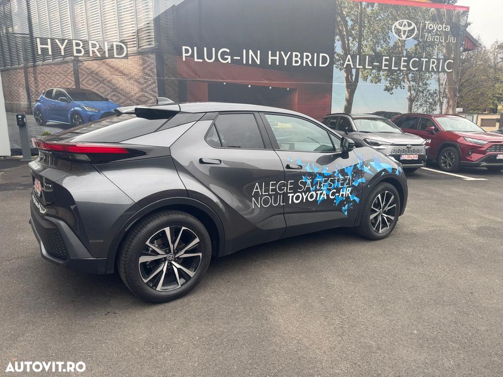 Toyota C-HR - 7