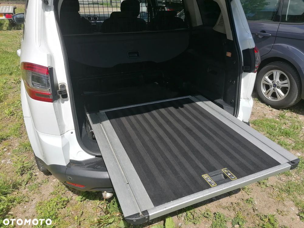 Ford S-Max 2.0 TDCi DPF Ambiente - 6