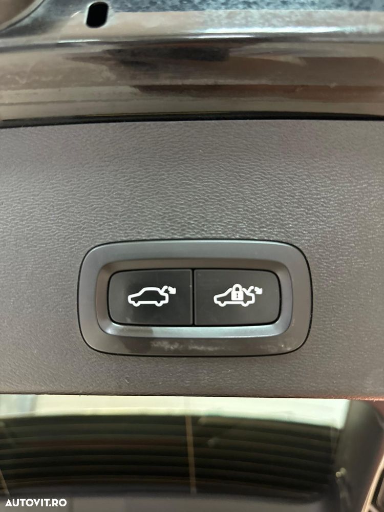 Volvo XC 40 T4 Recharge DKG Inscription - 17