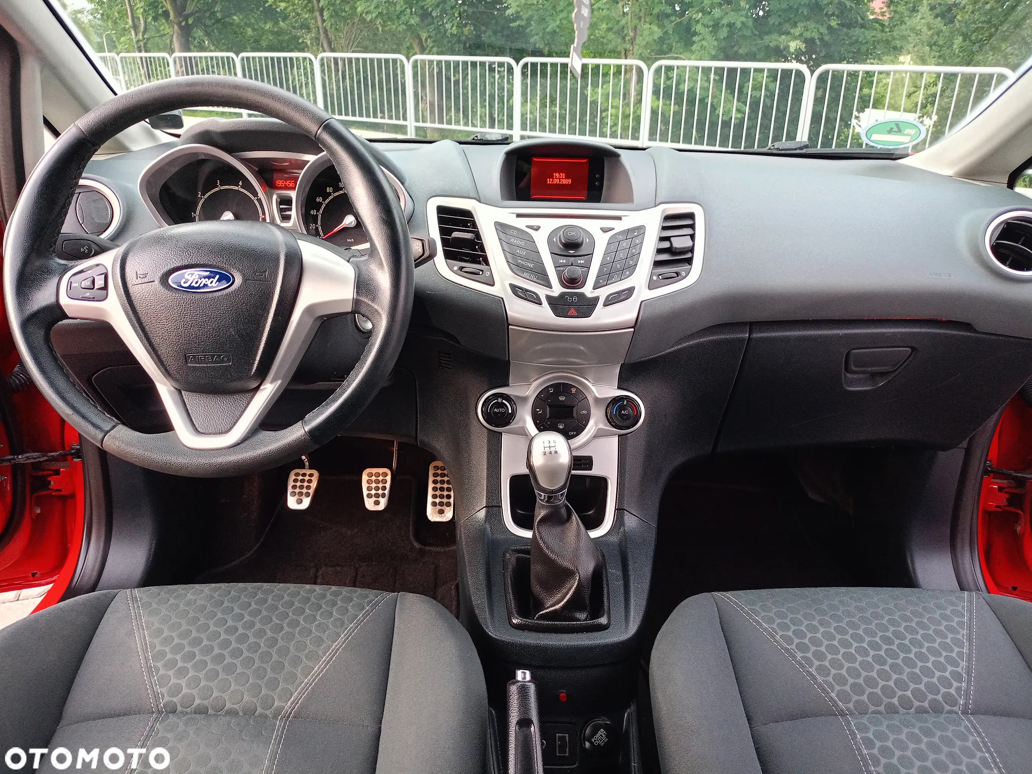 Ford Fiesta 1.4 Titanium X - 17