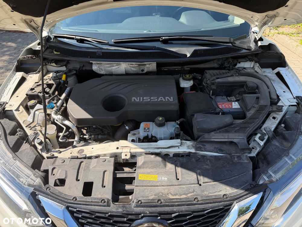 Nissan Qashqai 1.5 dCi N-Connecta - 12