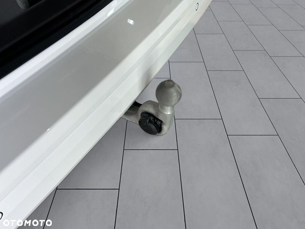 Volkswagen Multivan - 30