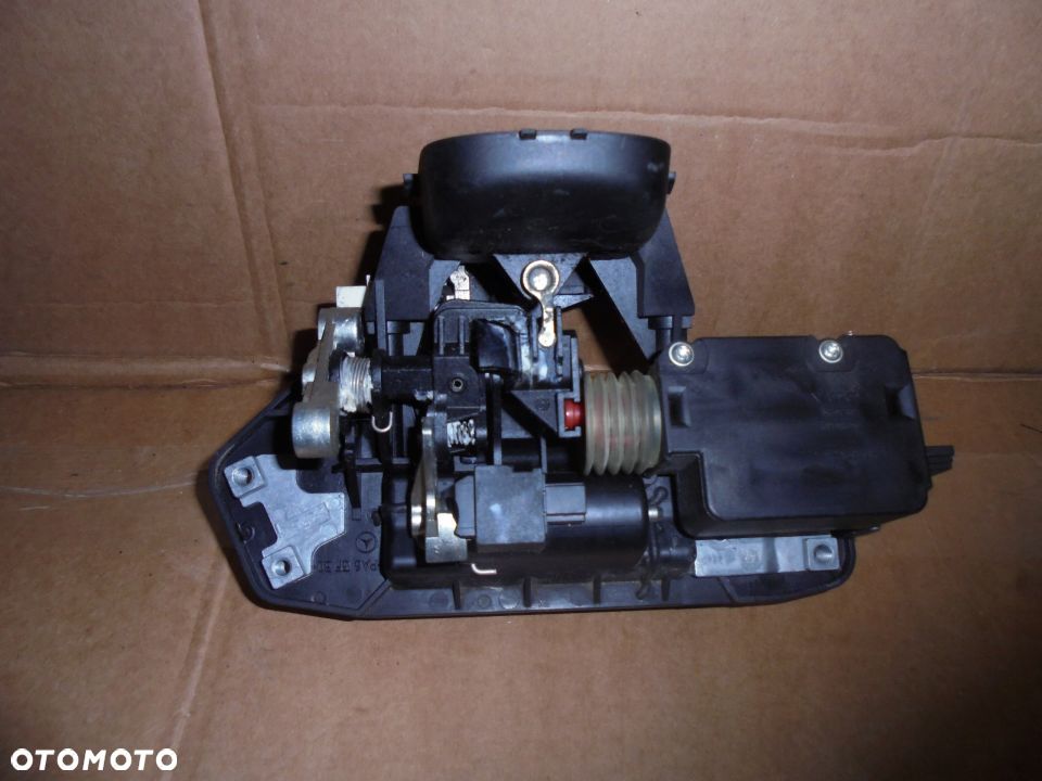 Zamek klapy Mercedes W211 E-KLASA KOMBI BDB. A2117400893 - 2