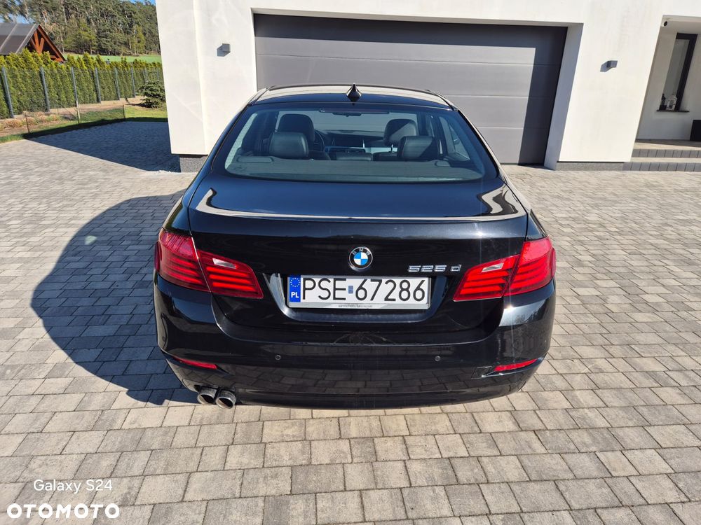 BMW Seria 5 525d xDrive Modern Line - 17