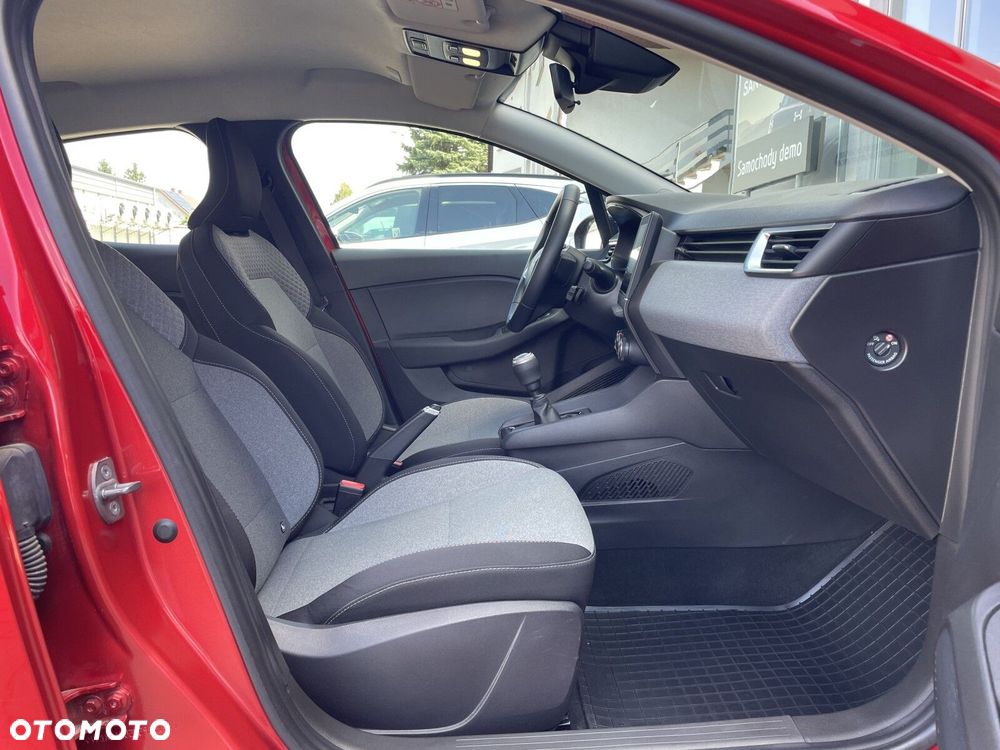 Renault Clio 1.0 TCe Evolution - 27
