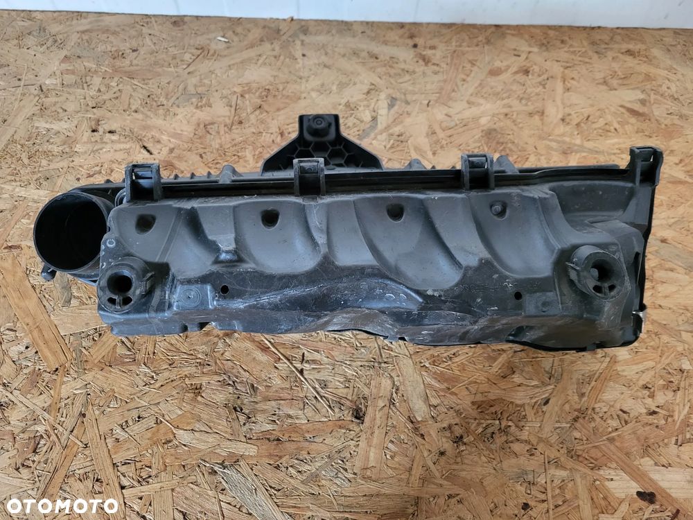 obudowa filtra powietrza 1.6 B Peugeot Citroen - 2