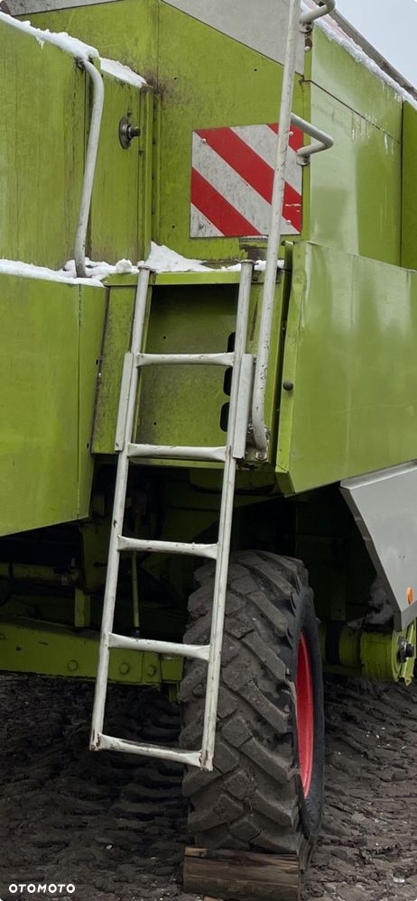 Claas Dominator  - wejście tylne - poręcz prawa 0006489040 - 1