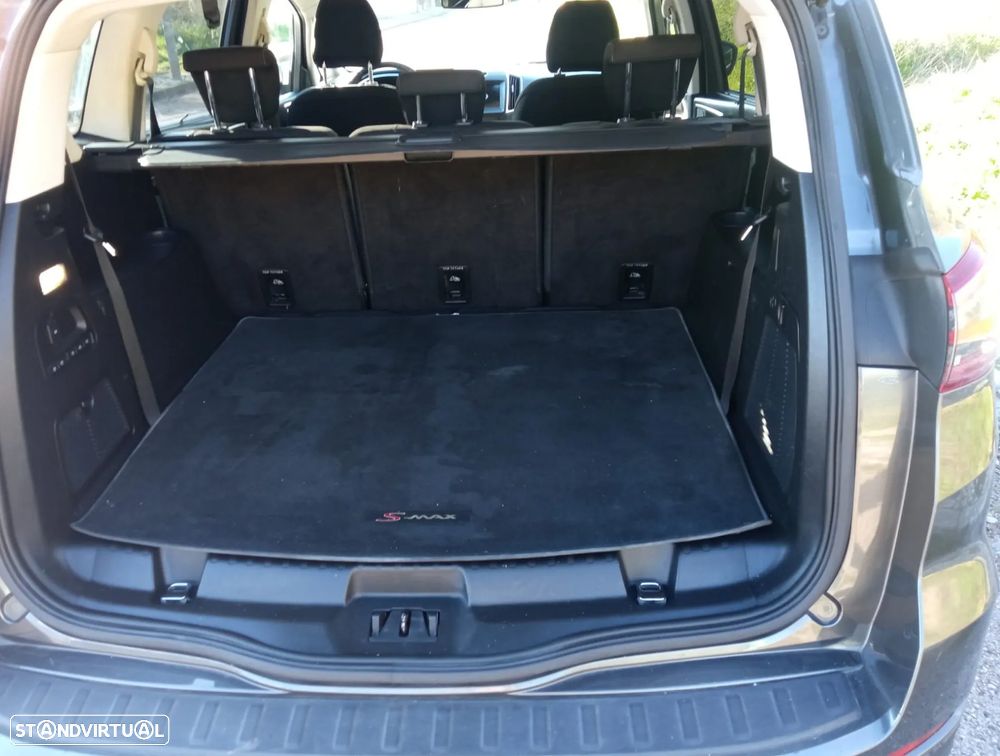 Ford S-Max 2.0 TDCi Titanium - 6