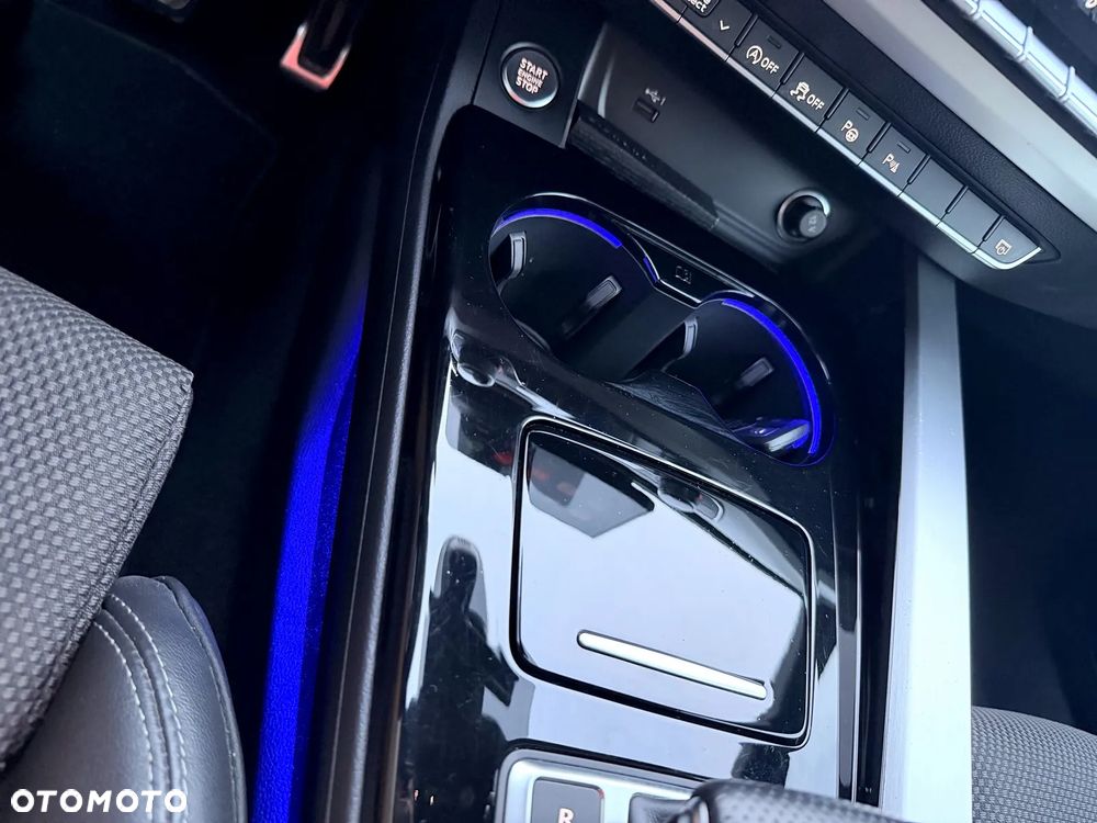 Audi A4 Limousine 40 TFSI mHEV S Line S tronic - 37