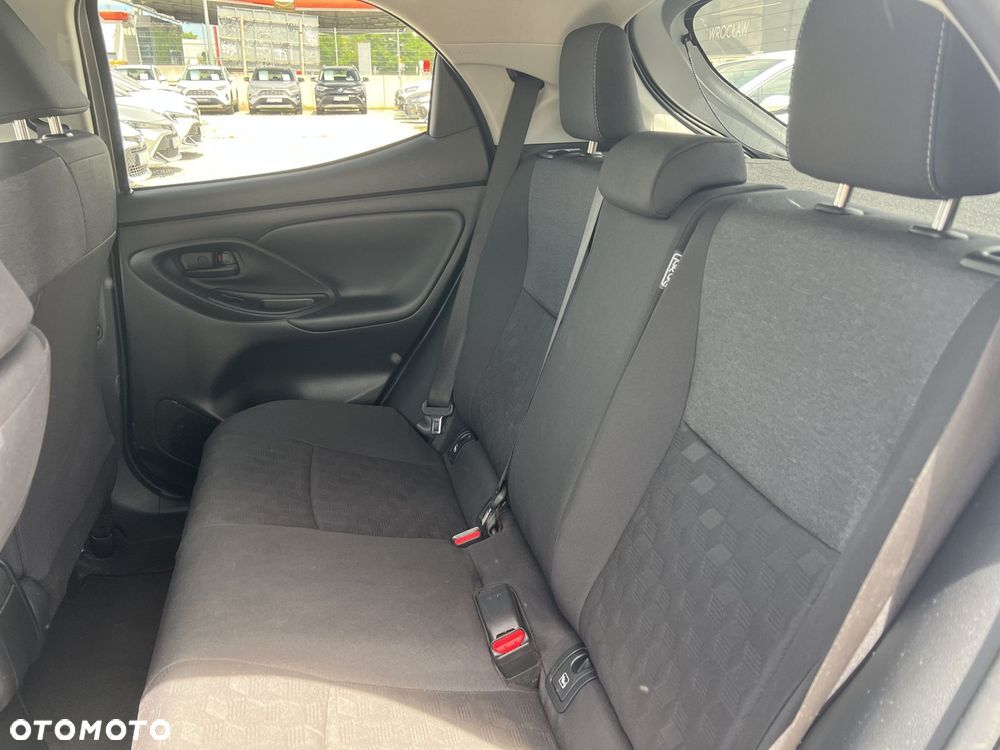 Toyota Yaris Hybrid 1.5 Style - 14