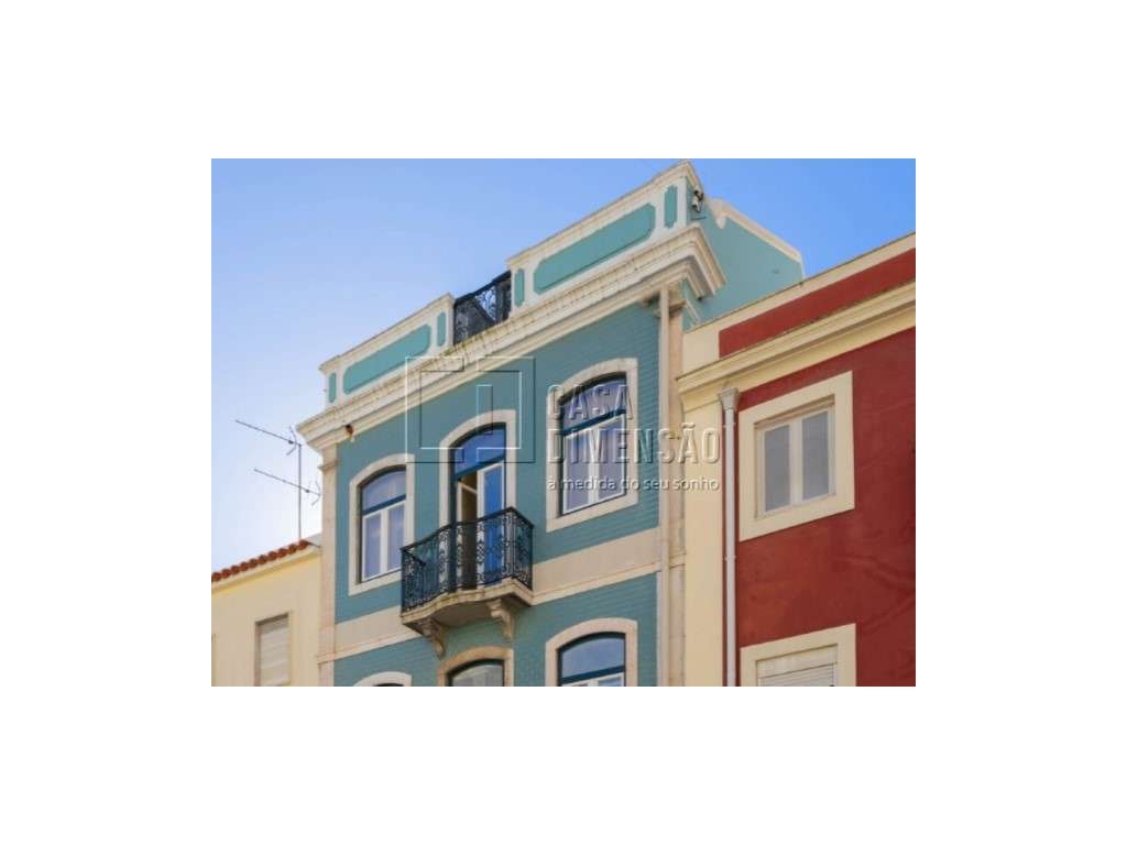 Apartamento de tipologia T2 com 51 m2 totalmente renovado, mobilado... - Grande imagem: 2/24