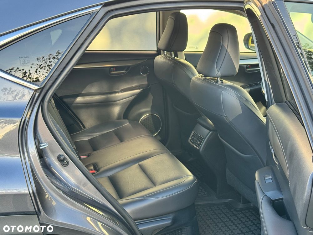 Lexus NX 200t Elite AWD - 40