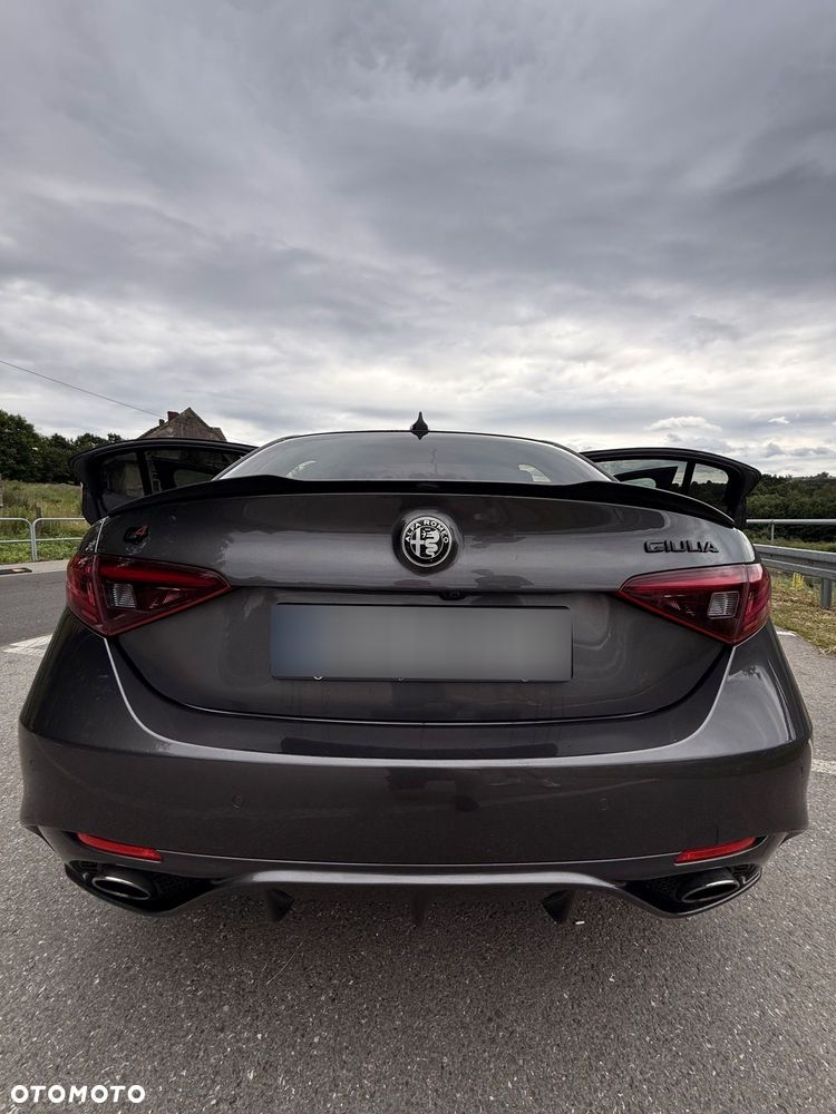 Alfa Romeo Giulia 2.2 AT8-Q4 Veloce Ti - 6