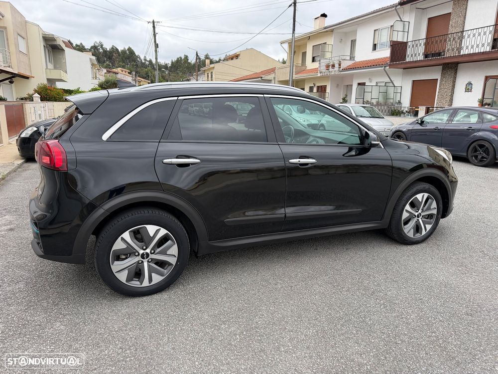 Kia e-Niro Vision - 11