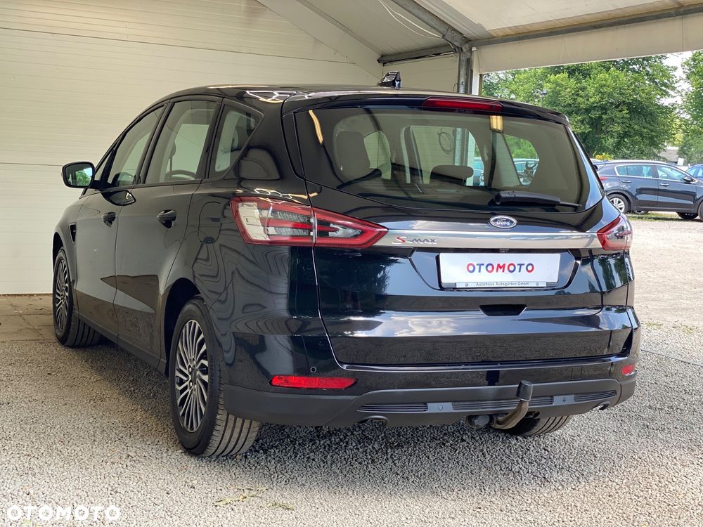 Ford S-Max 2.0 EcoBlue Titanium - 32