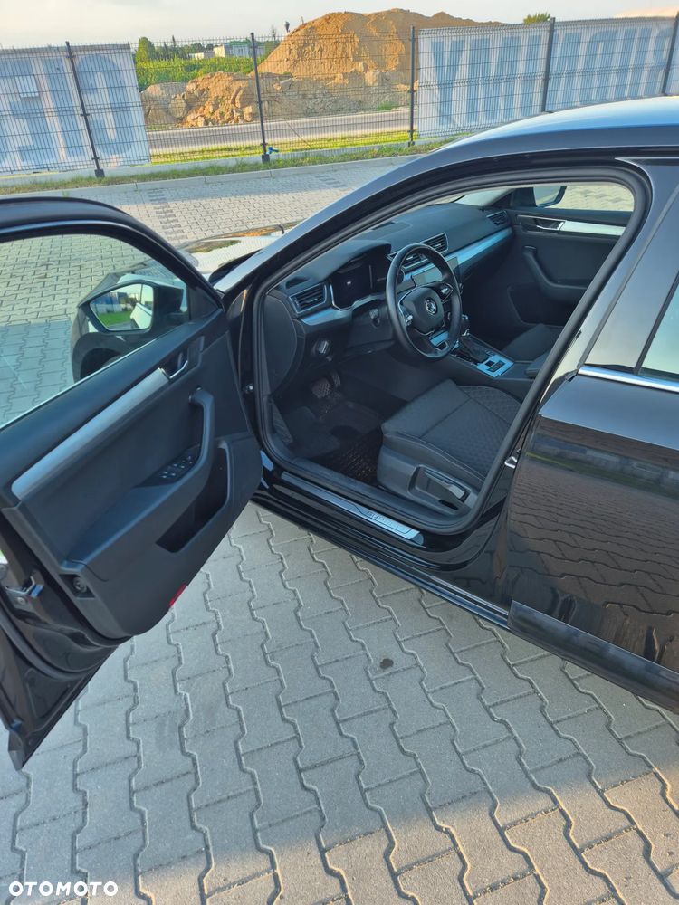 Skoda Superb 2.0 TDI SCR 4x4 Ambition DSG - 6